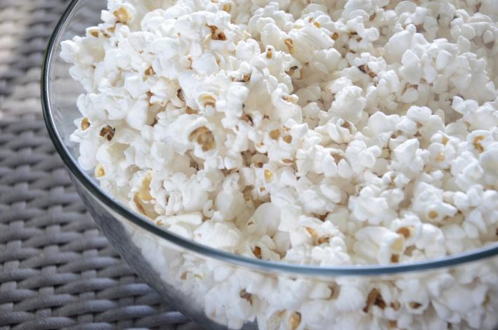 Popcorn in bowl