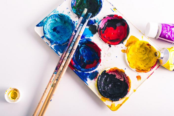 Oil paints