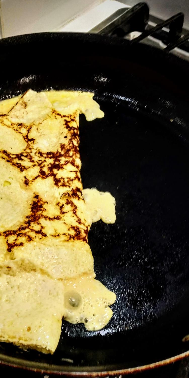 Omelet in pan