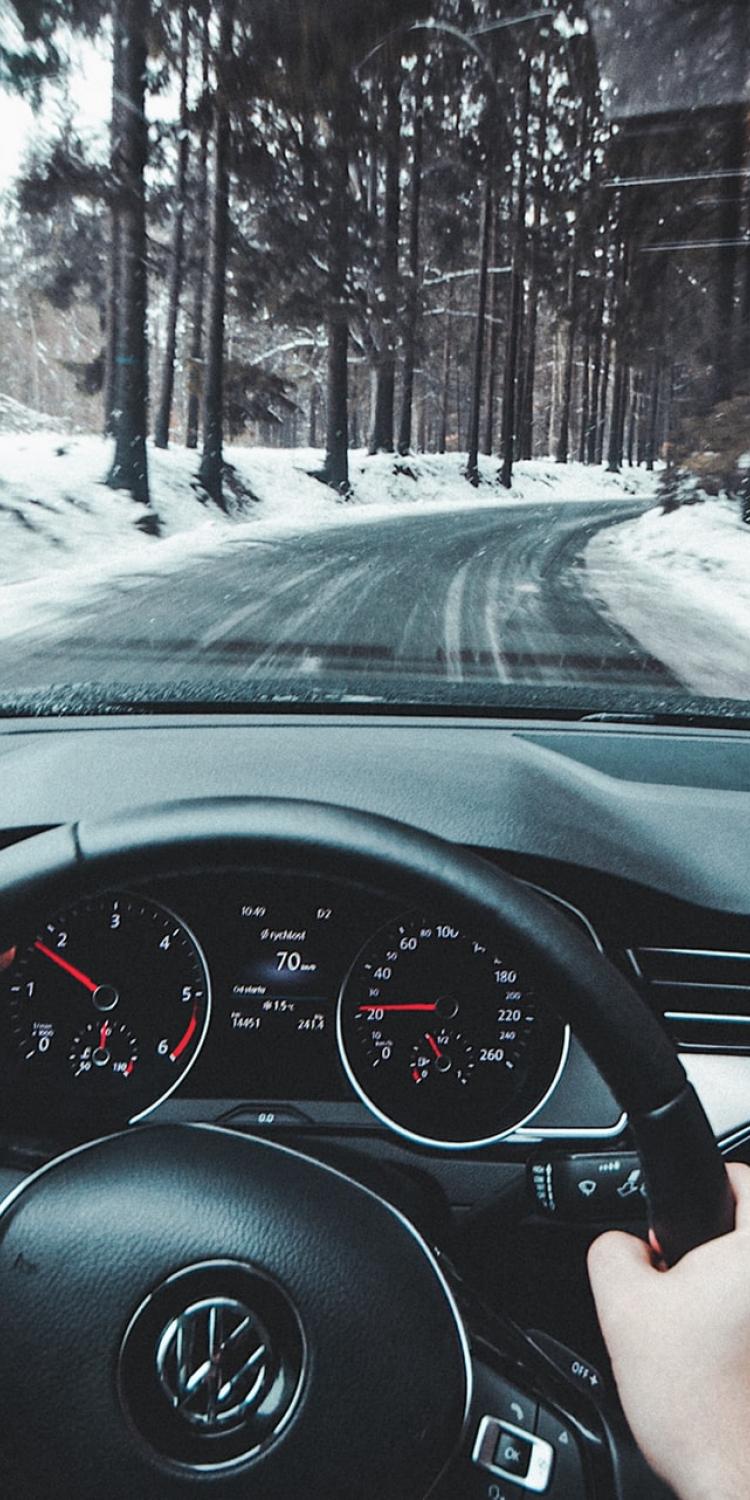 View from frontseat of car