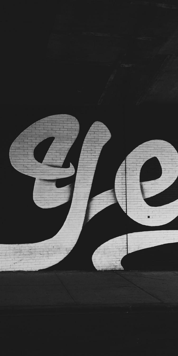 Yes! written in grafitti